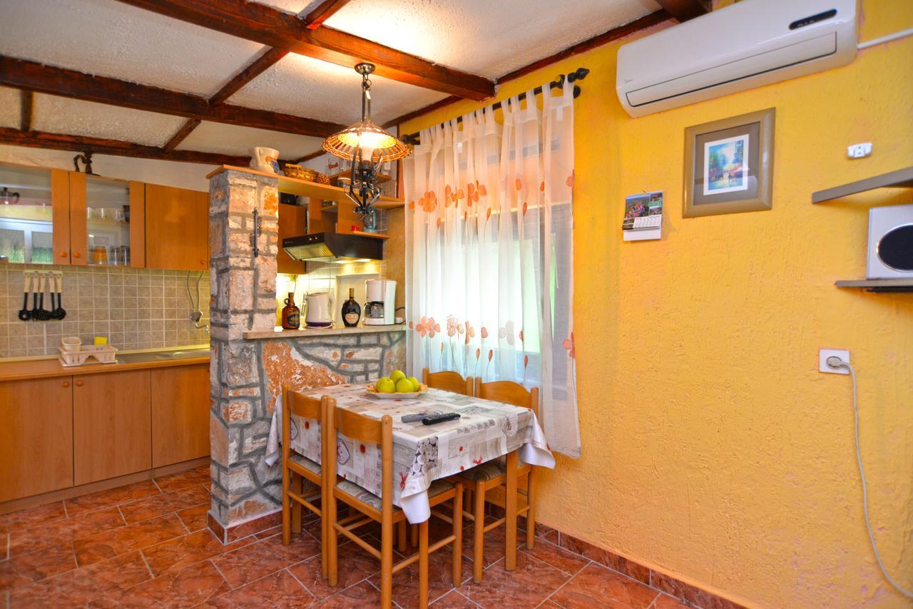 Apartments Predrag 498 Medulin Bagian luar foto