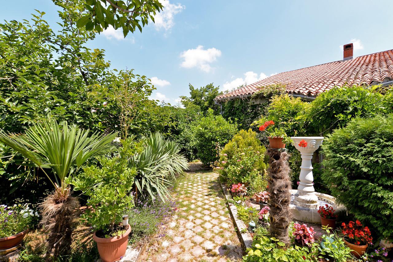 Apartments Predrag 498 Medulin Bagian luar foto