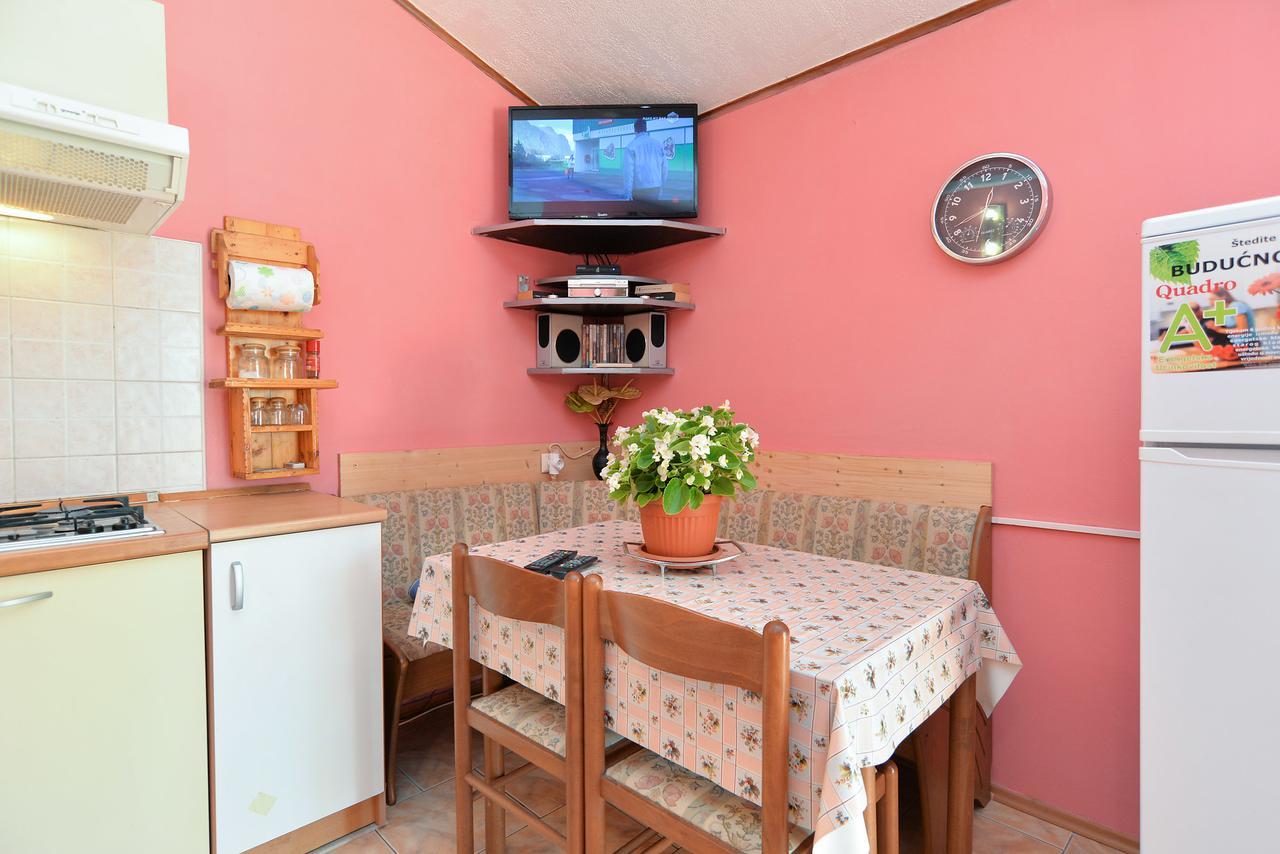 Apartments Predrag 498 Medulin Bagian luar foto